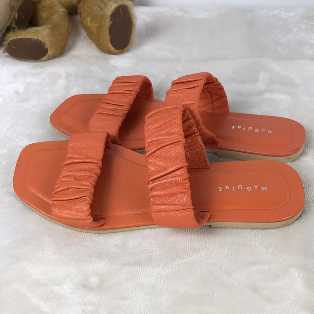 Maguire Women's Orange Sandals